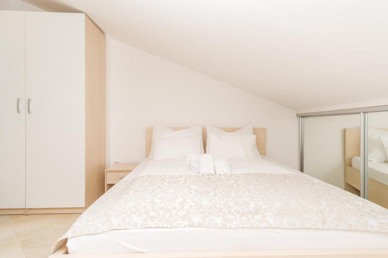 Apartmani Simi - The Wave Crikvenica Ngoại thất bức ảnh