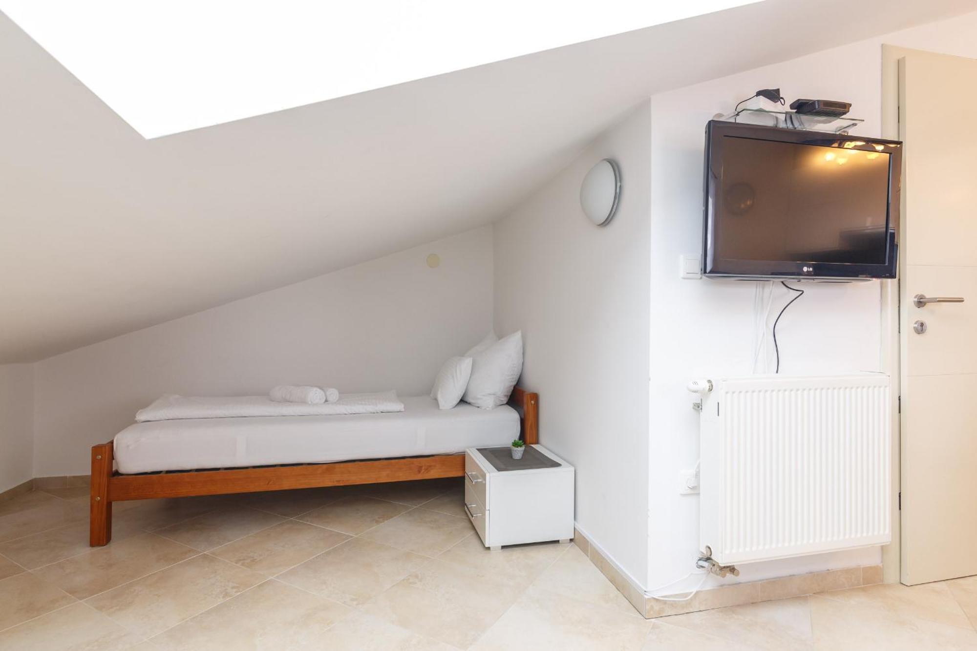 Apartmani Simi - The Wave Crikvenica Ngoại thất bức ảnh