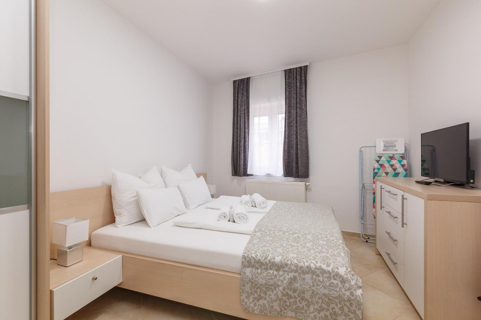 Apartmani Simi - The Wave Crikvenica Ngoại thất bức ảnh