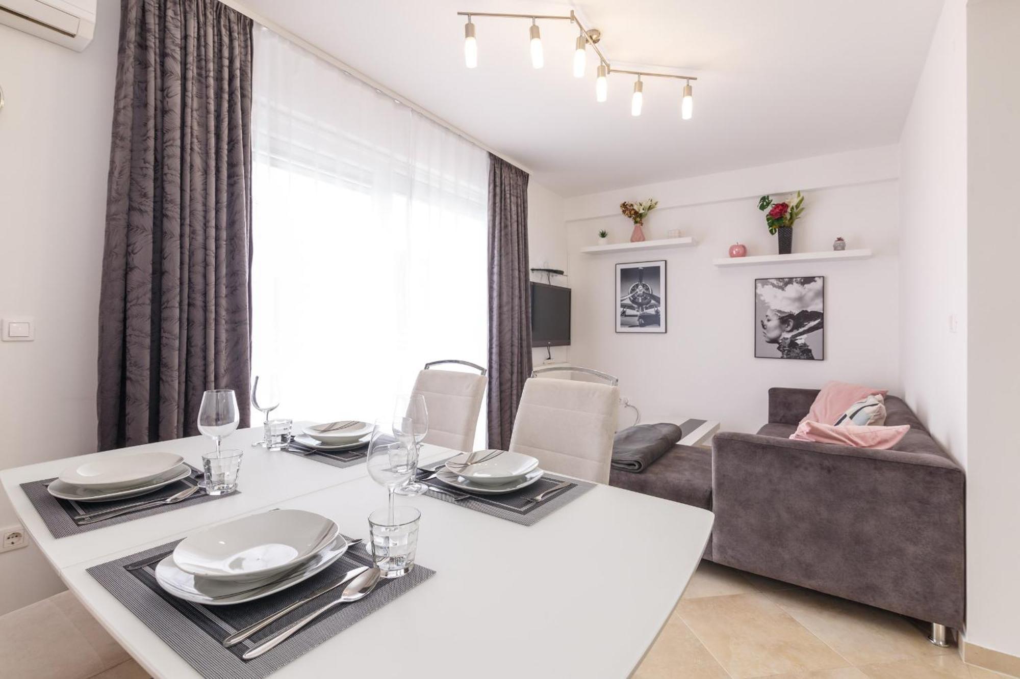 Apartmani Simi - The Wave Crikvenica Ngoại thất bức ảnh
