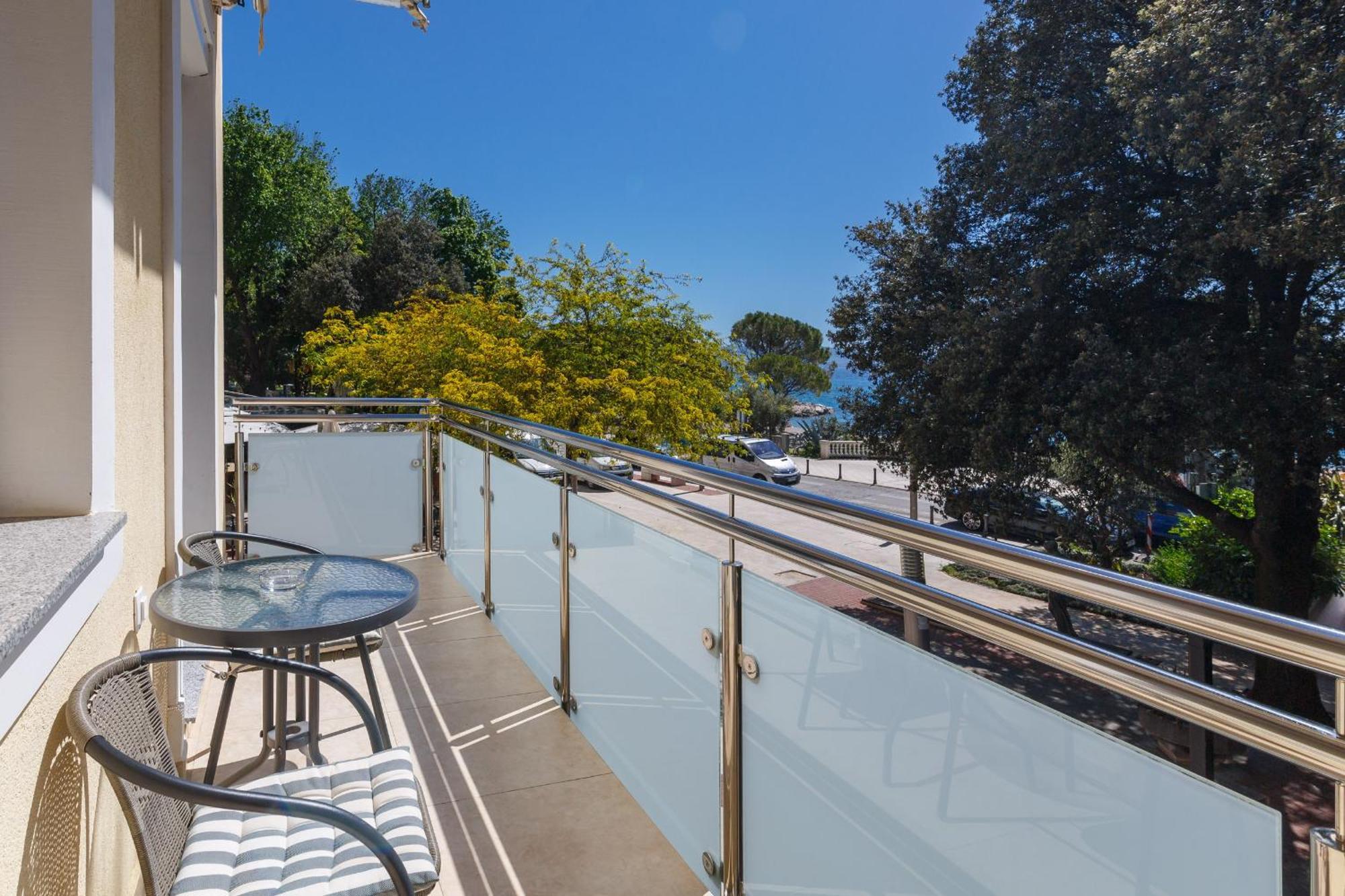 Apartmani Simi - The Wave Crikvenica Ngoại thất bức ảnh