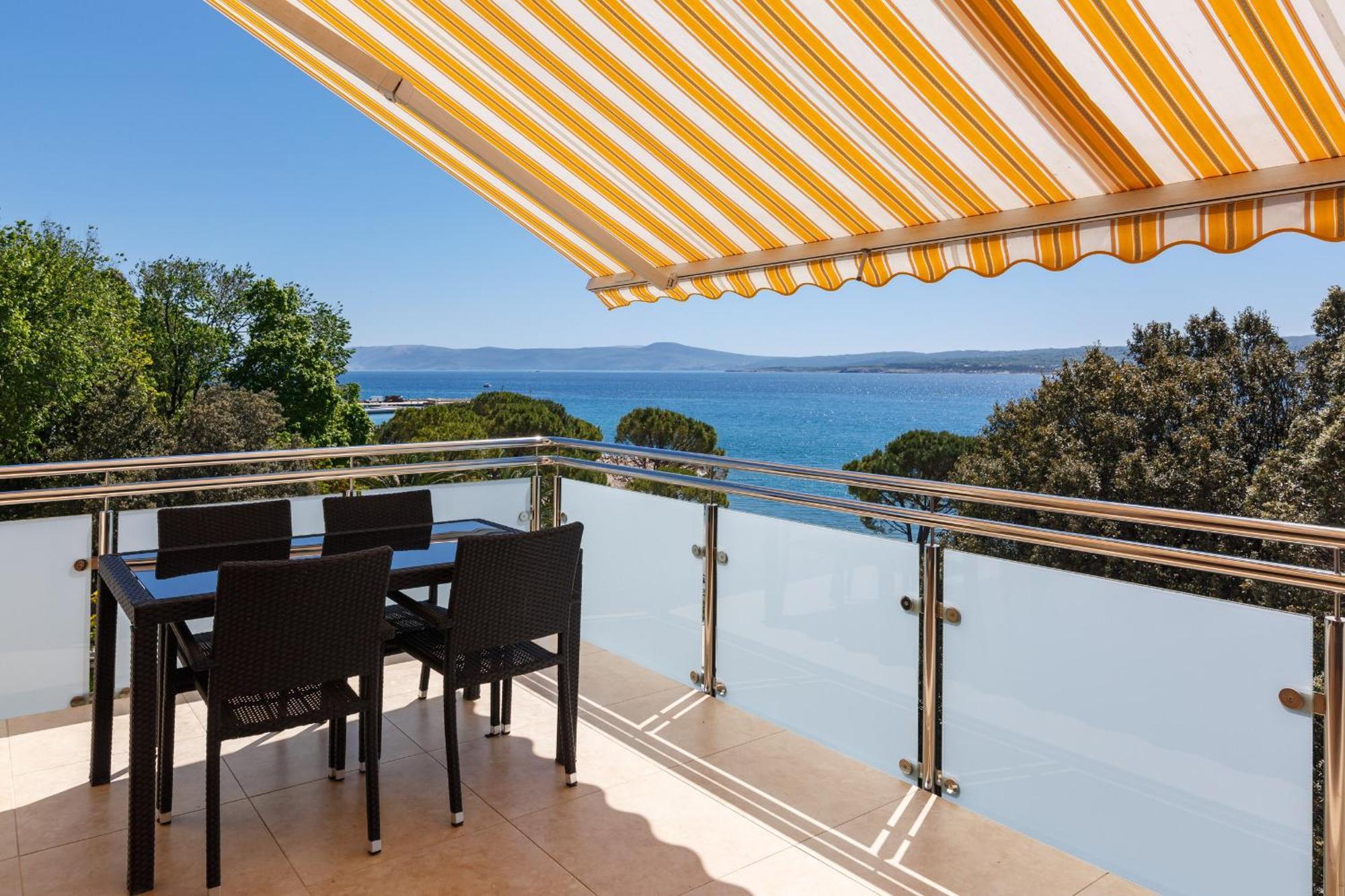 Apartmani Simi - The Wave Crikvenica Ngoại thất bức ảnh
